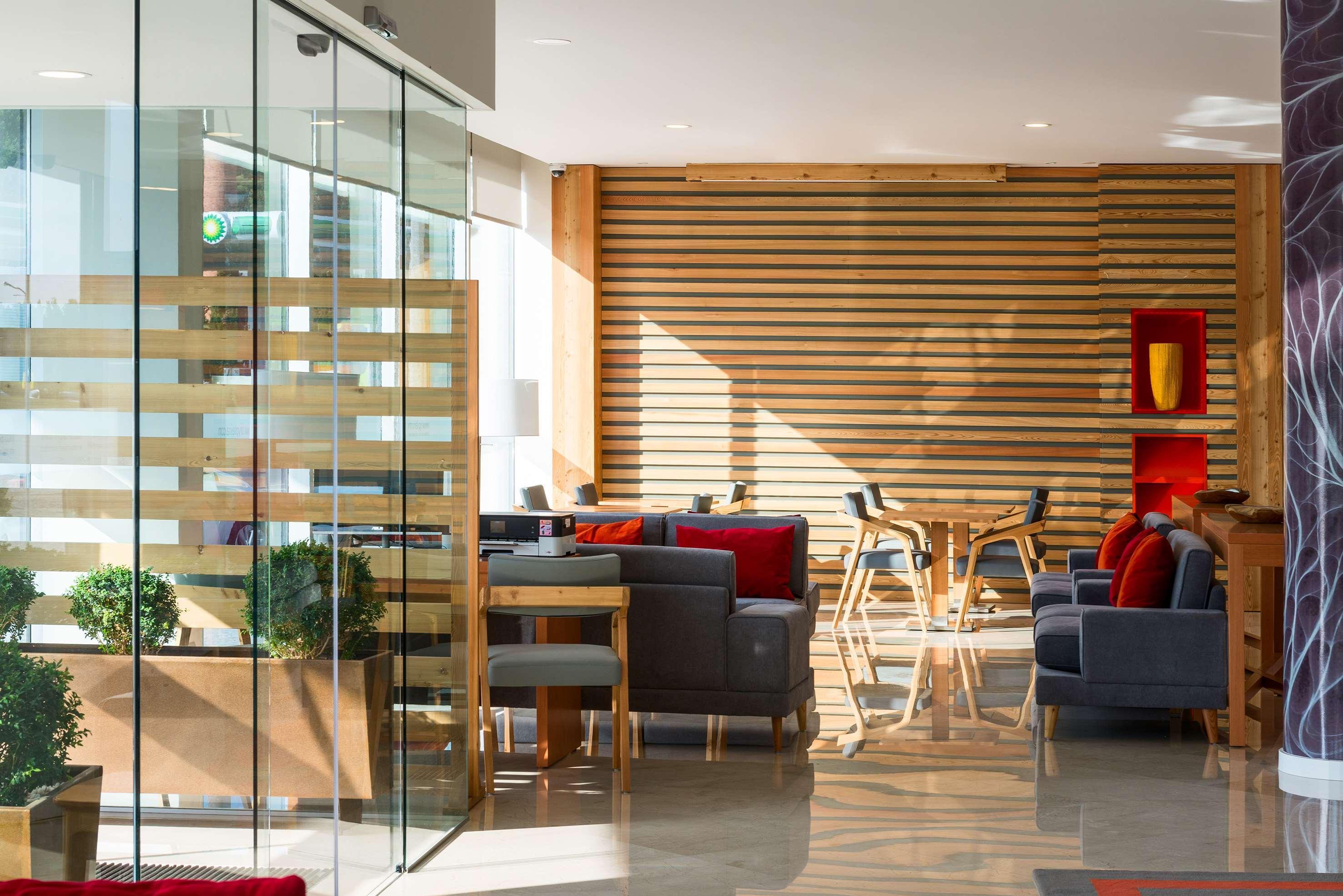 Hotel Tryp By Wyndham Leiria Exteriér fotografie