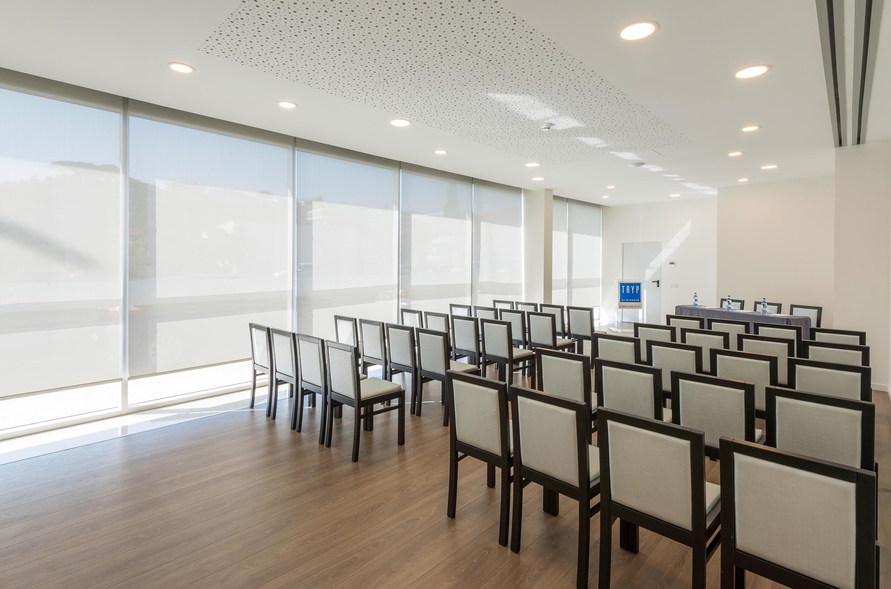 Hotel Tryp By Wyndham Leiria Exteriér fotografie