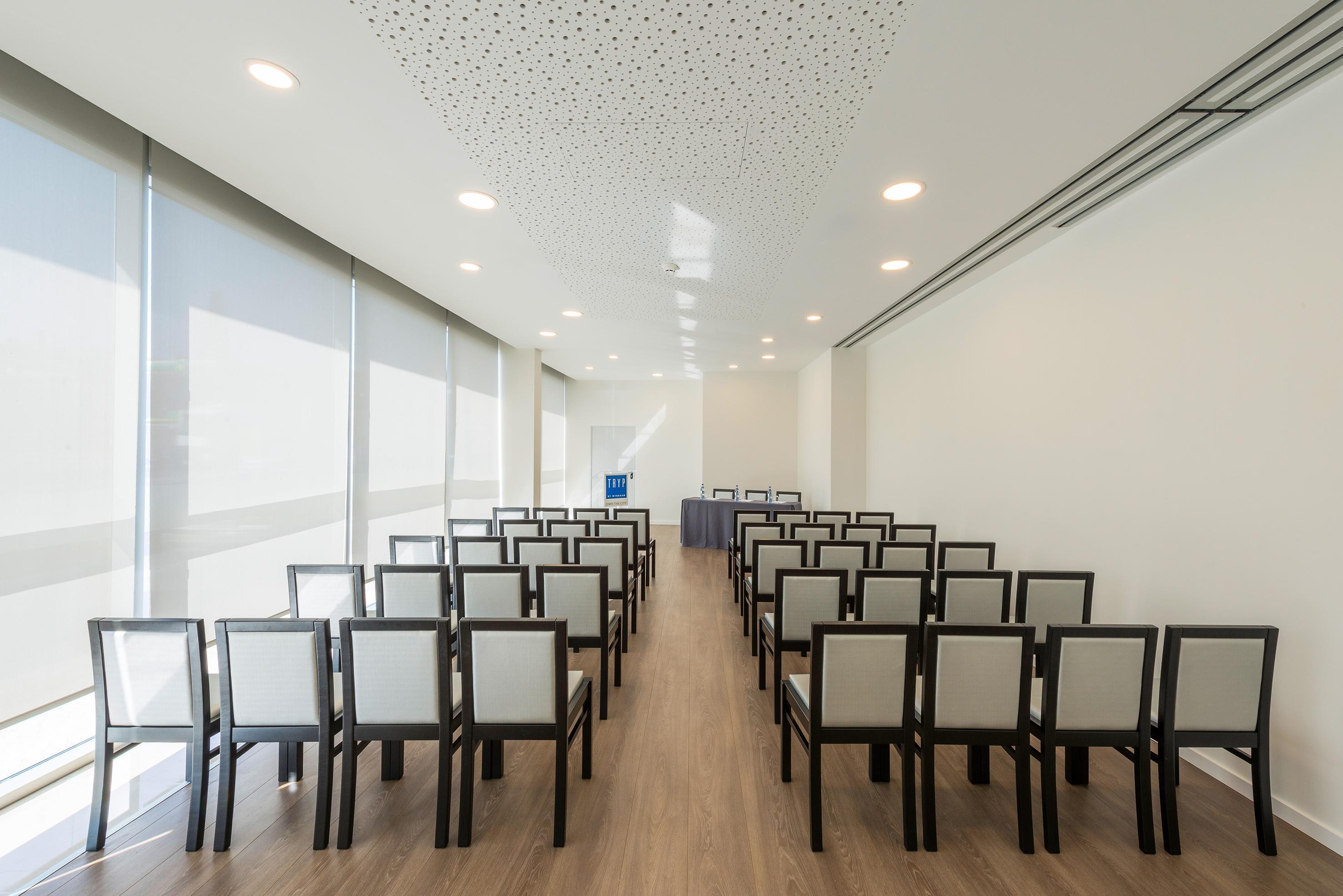 Hotel Tryp By Wyndham Leiria Exteriér fotografie